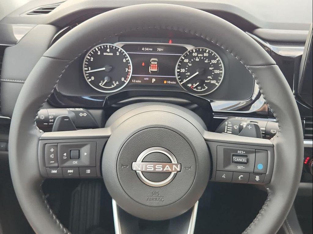 new 2025 Nissan Pathfinder car, priced at $40,778