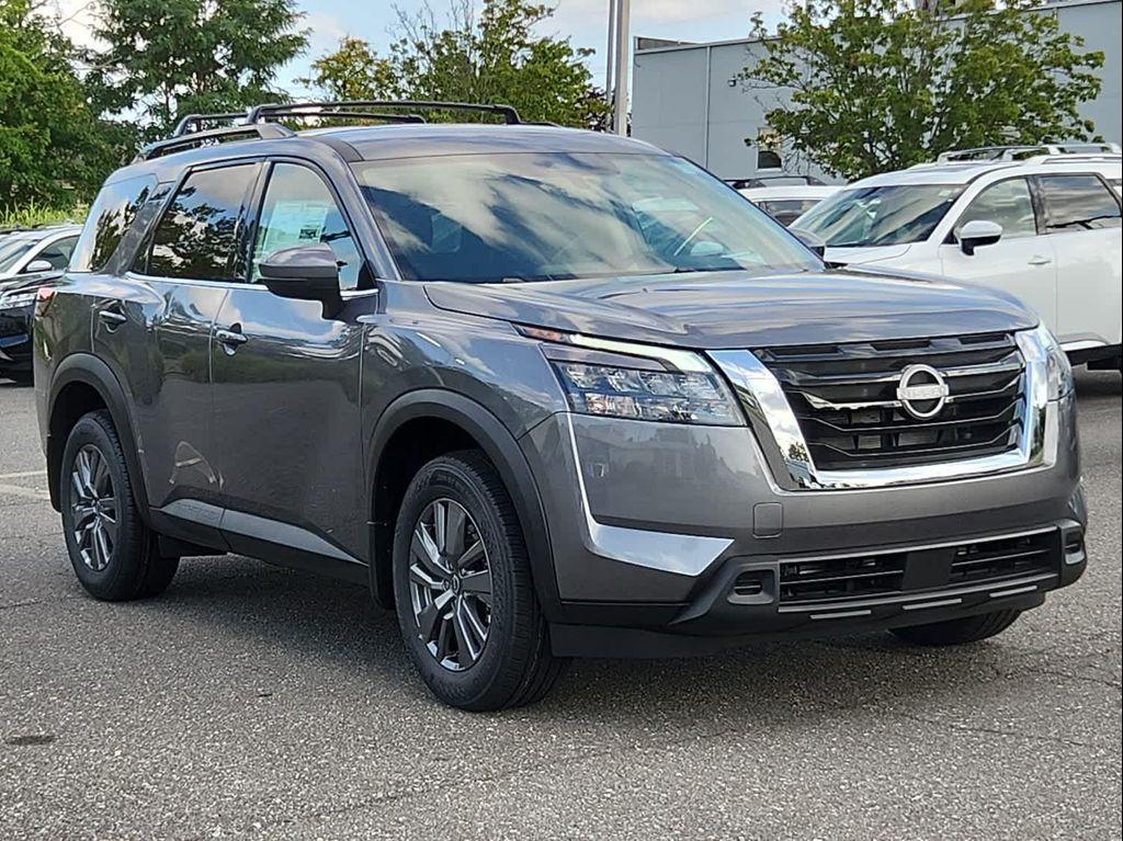 new 2025 Nissan Pathfinder car, priced at $40,778