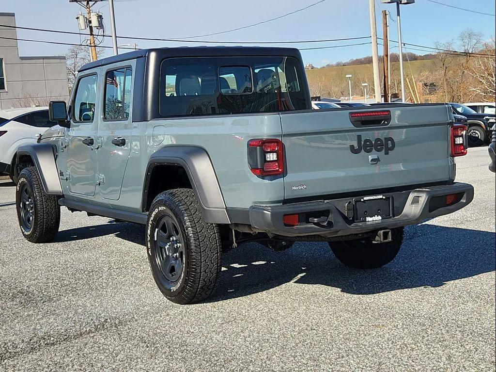 used 2025 Jeep Gladiator car, priced at $34,987