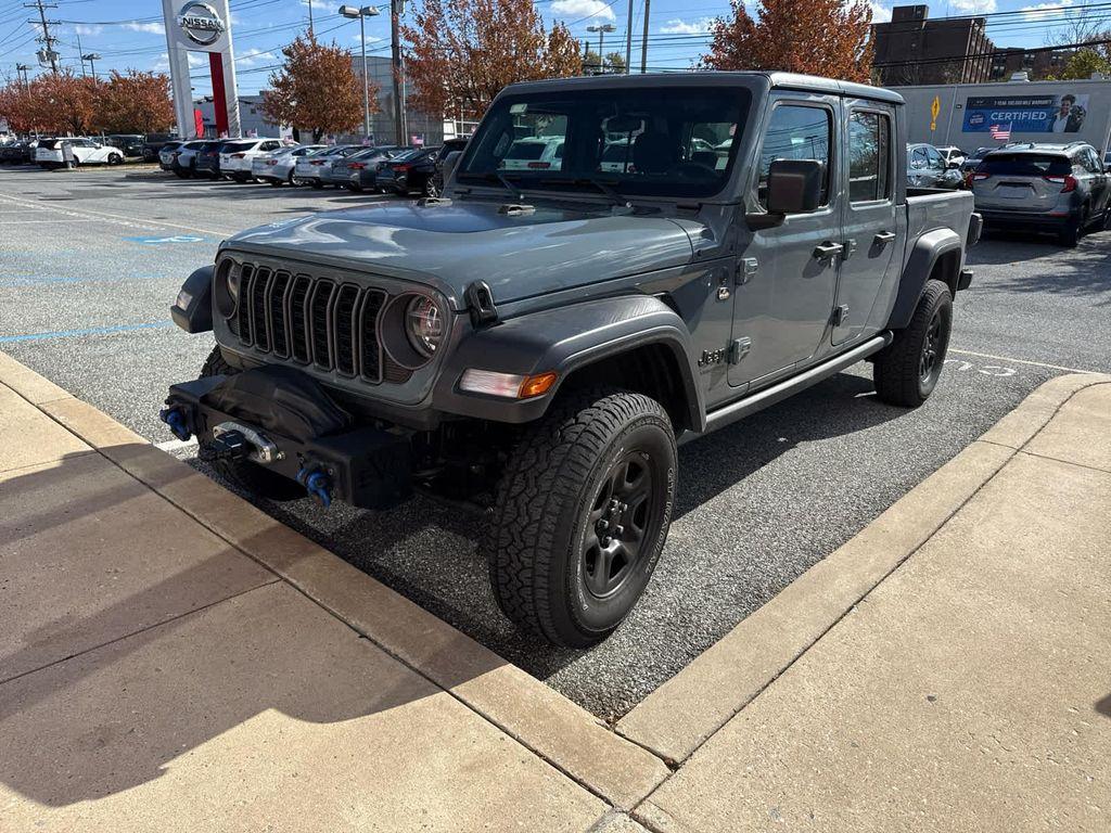 used 2025 Jeep Gladiator car, priced at $35,301