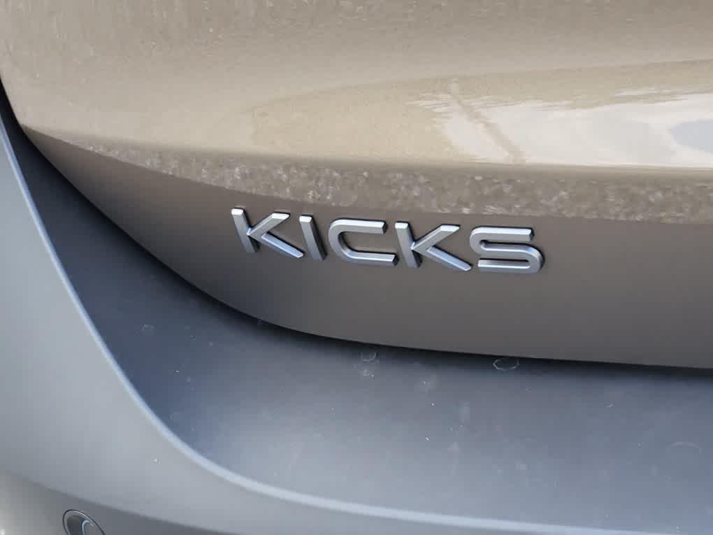 new 2025 Nissan Kicks car, priced at $24,083