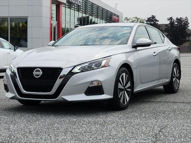 used 2022 Nissan Altima car, priced at $24,906