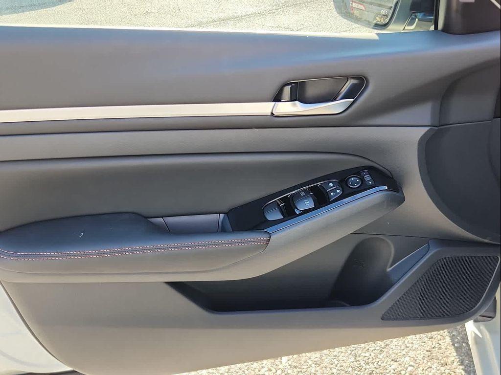 new 2025 Nissan Altima car, priced at $29,383