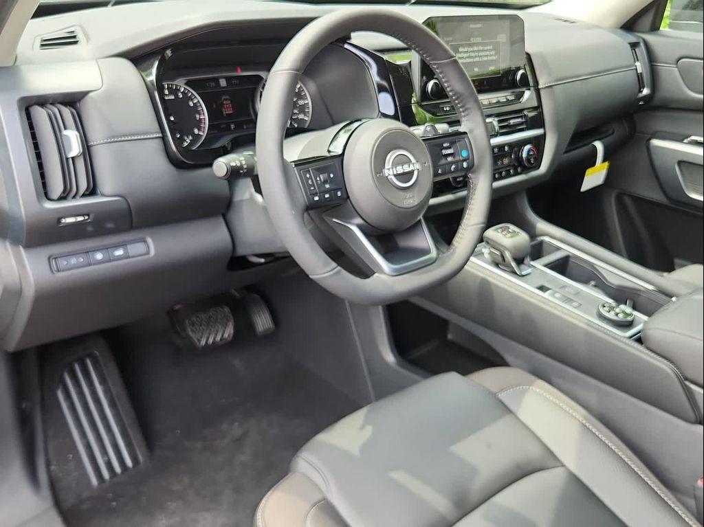 new 2025 Nissan Pathfinder car, priced at $43,738