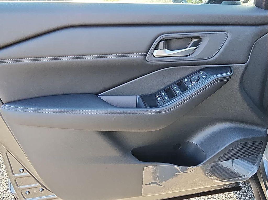 new 2026 Nissan Rogue car, priced at $33,985