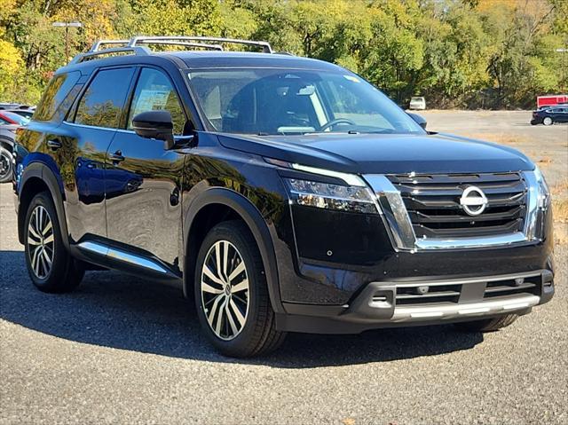 new 2024 Nissan Pathfinder car, priced at $52,517