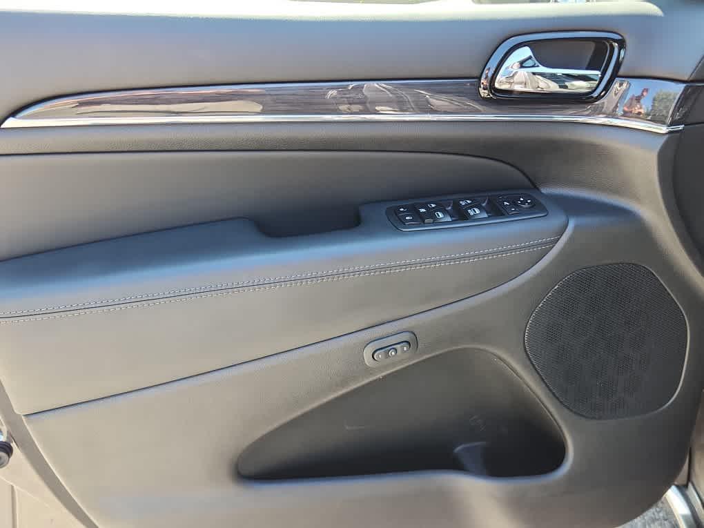 used 2020 Jeep Grand Cherokee car, priced at $18,977