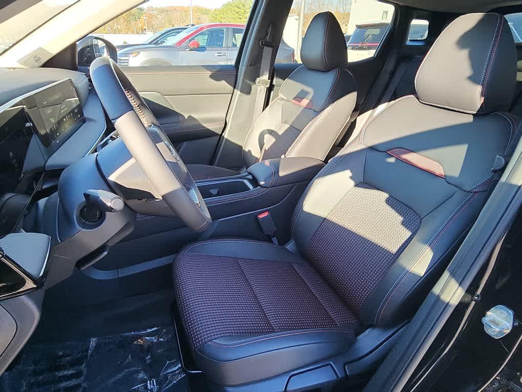 new 2025 Nissan Kicks car