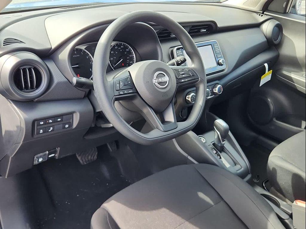new 2025 Nissan Kicks car, priced at $22,283