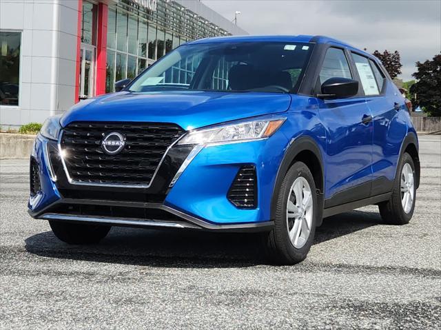 new 2025 Nissan Kicks car, priced at $23,760