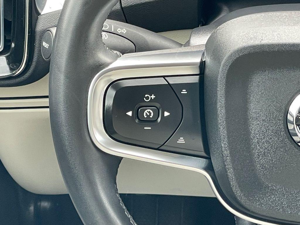 used 2022 Volvo XC40 car, priced at $22,900