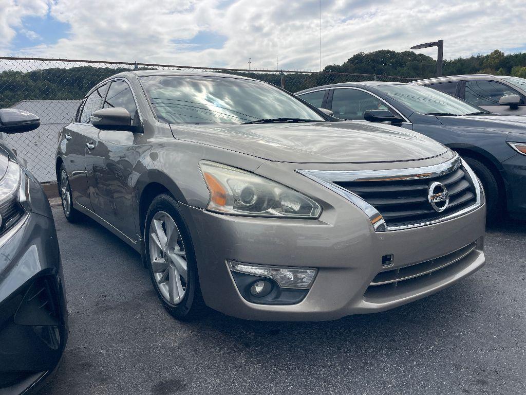 used 2014 Nissan Altima car