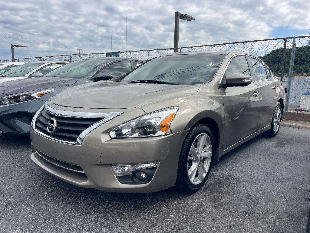 used 2014 Nissan Altima car