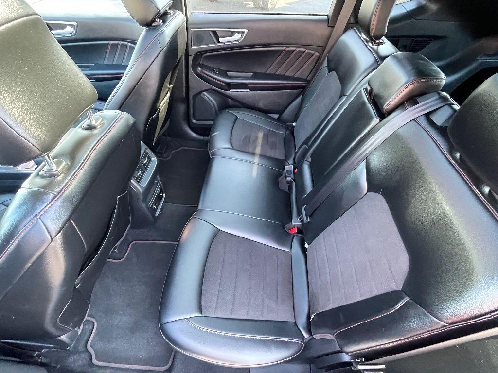used 2022 Ford Edge car, priced at $24,900