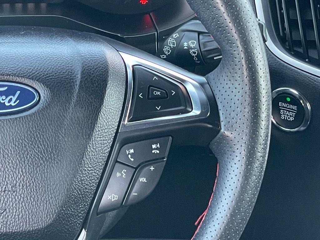 used 2022 Ford Edge car, priced at $24,900