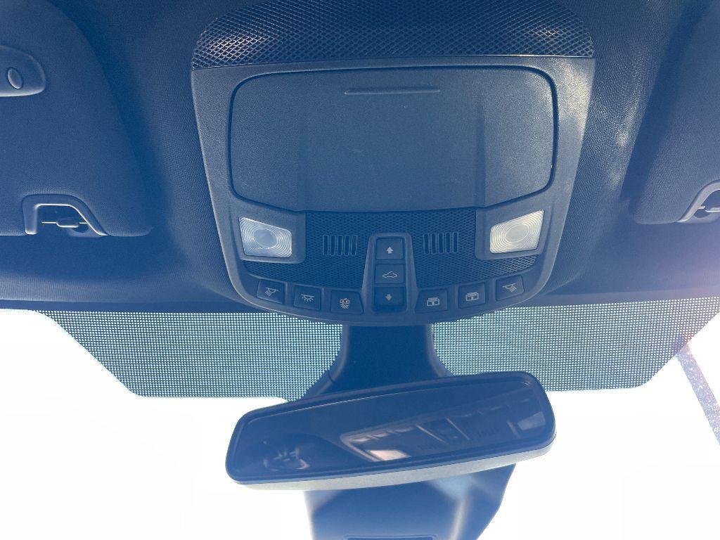 used 2022 Ford Edge car, priced at $24,900