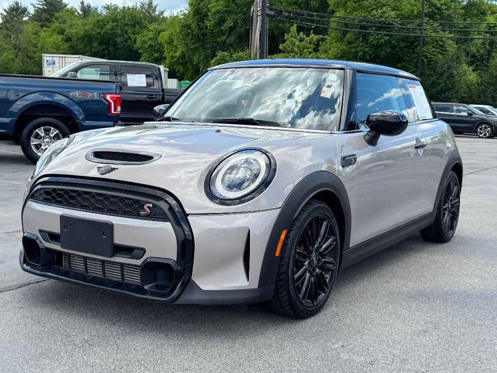 used 2022 MINI Hardtop car, priced at $23,350