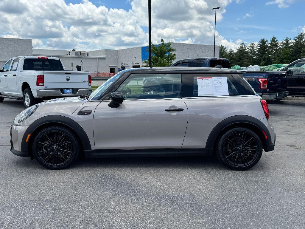 used 2022 MINI Hardtop car, priced at $23,350
