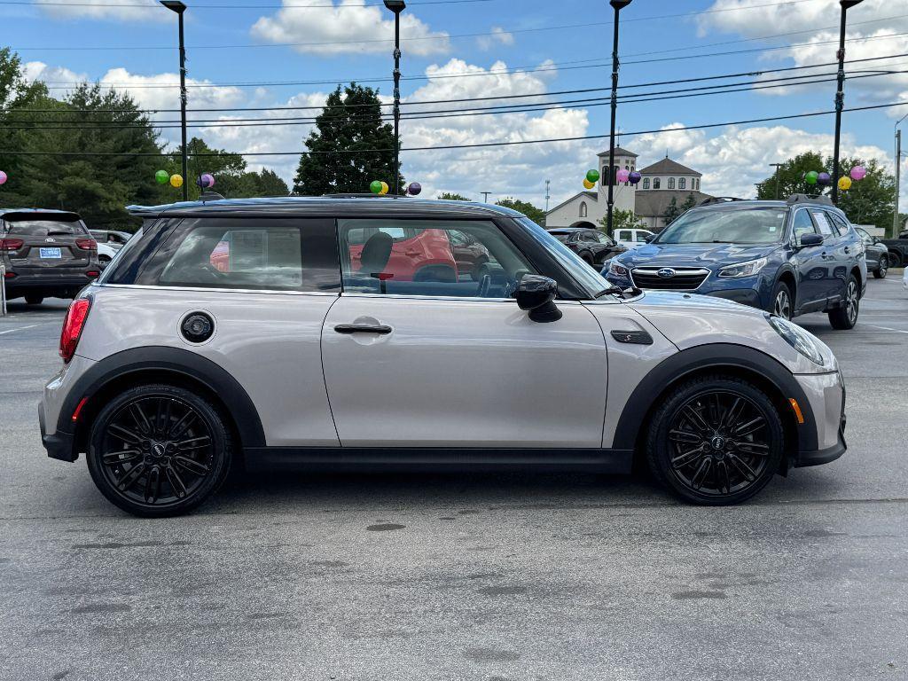used 2022 MINI Hardtop car, priced at $23,350