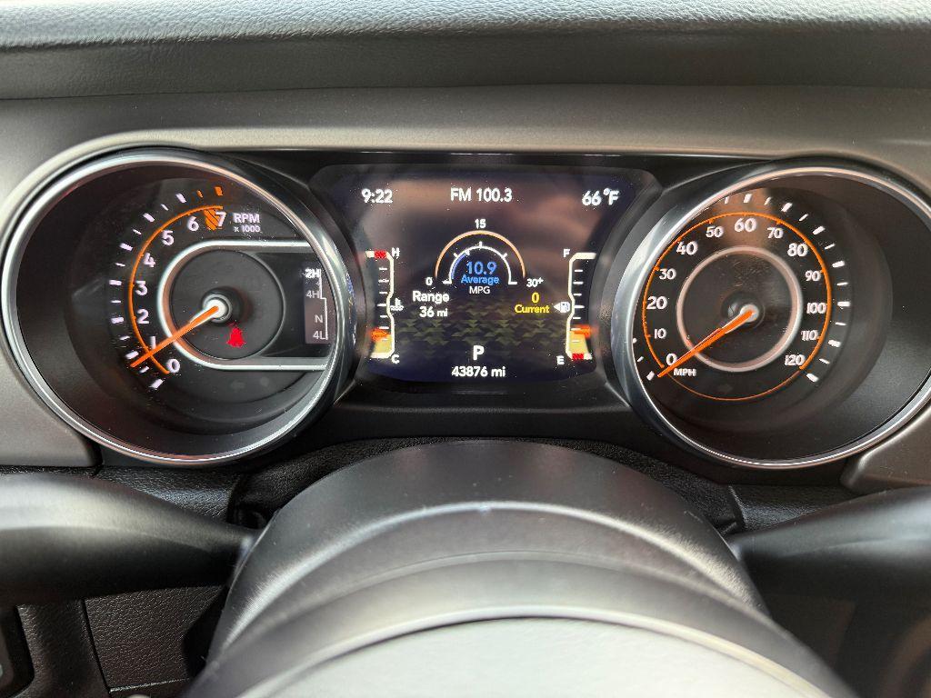 used 2019 Jeep Wrangler Unlimited car, priced at $27,989