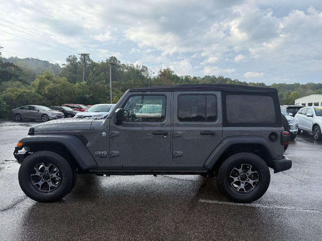 used 2019 Jeep Wrangler Unlimited car, priced at $27,989