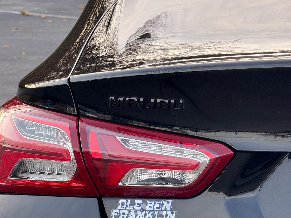 used 2021 Chevrolet Malibu car