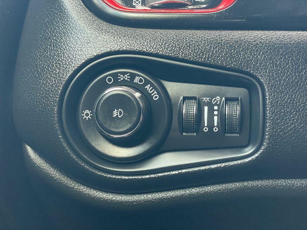 used 2021 Jeep Renegade car, priced at $17,989