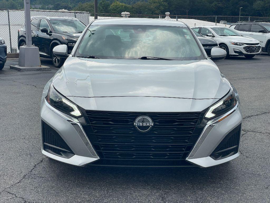 used 2023 Nissan Altima car, priced at $19,999