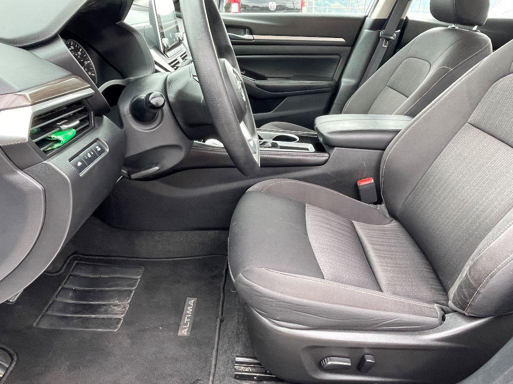 used 2023 Nissan Altima car, priced at $19,999