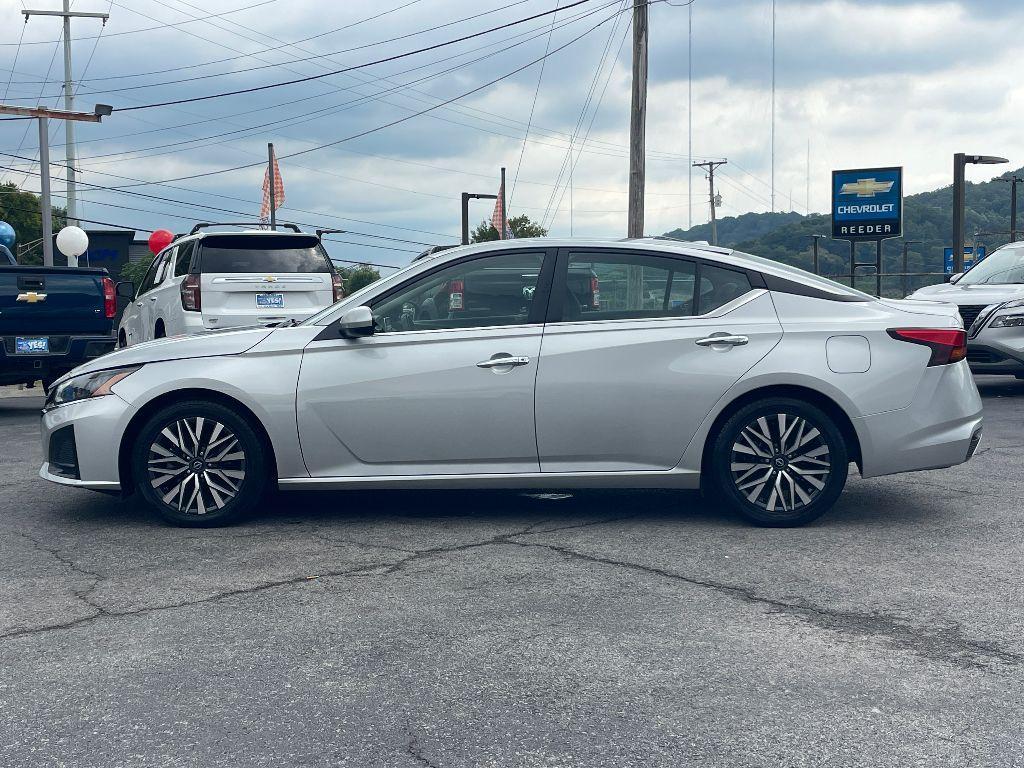 used 2023 Nissan Altima car, priced at $19,999