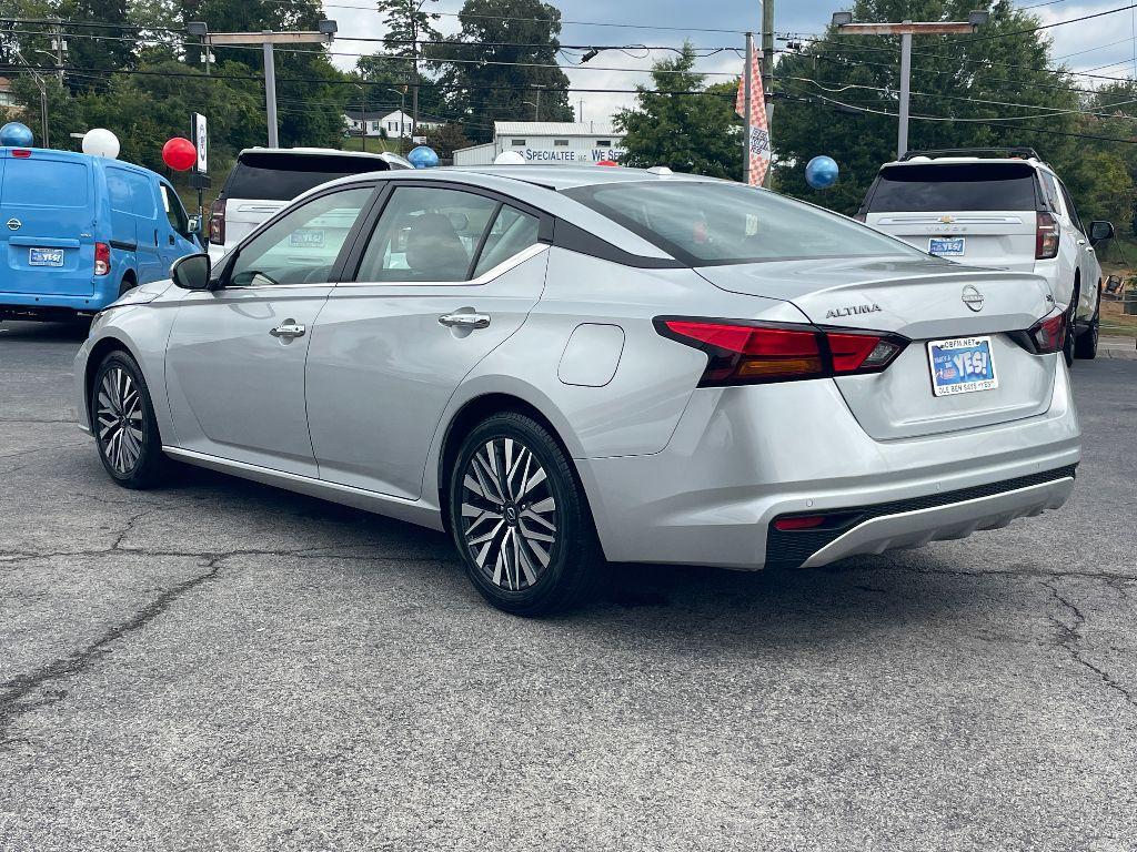 used 2023 Nissan Altima car, priced at $19,999