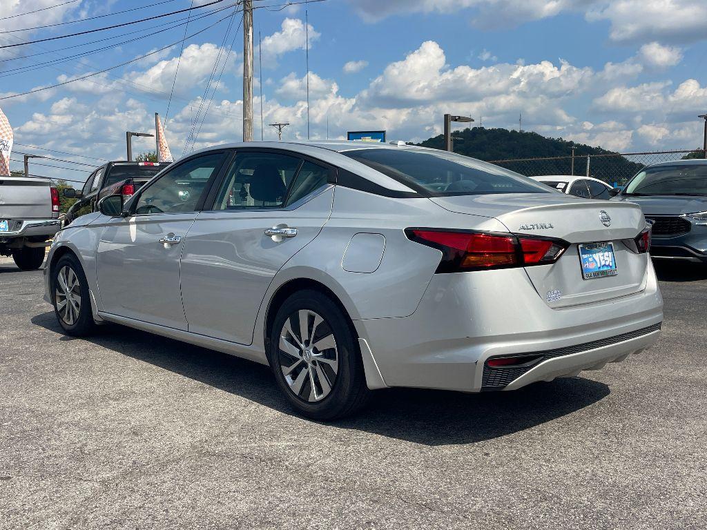 used 2020 Nissan Altima car