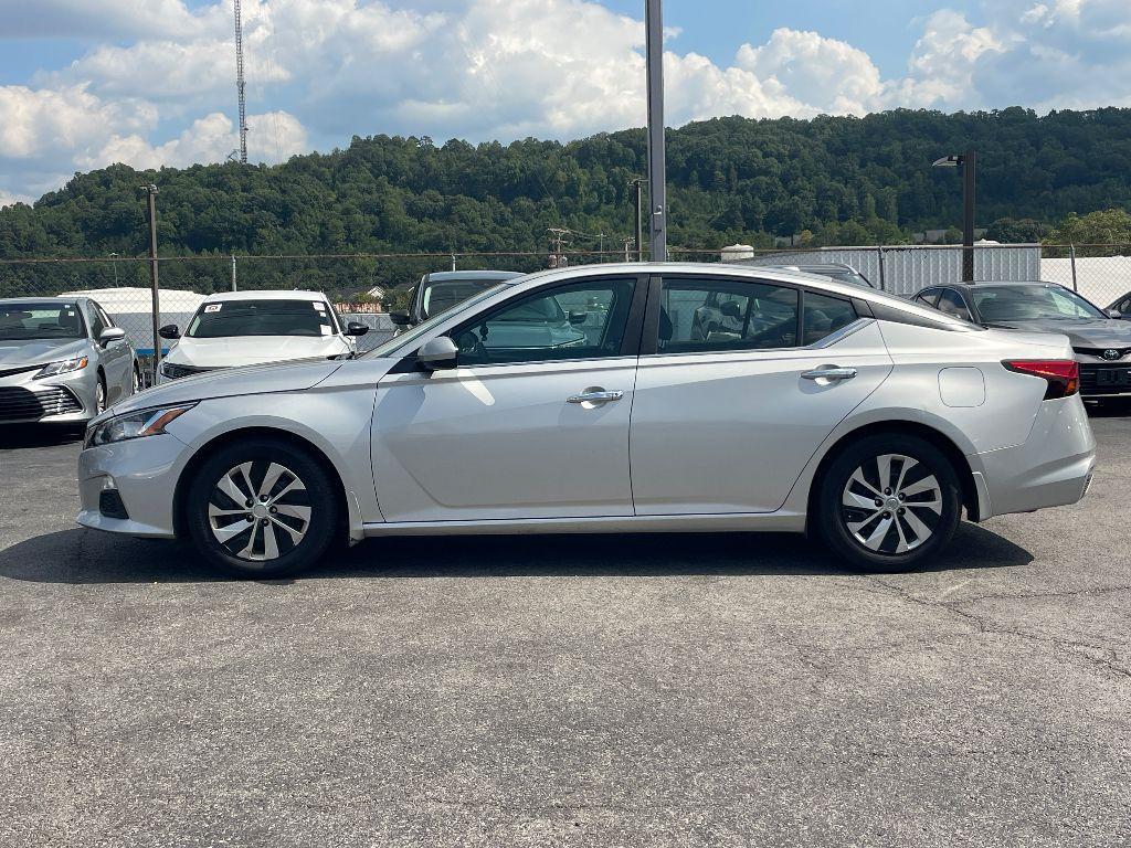 used 2020 Nissan Altima car