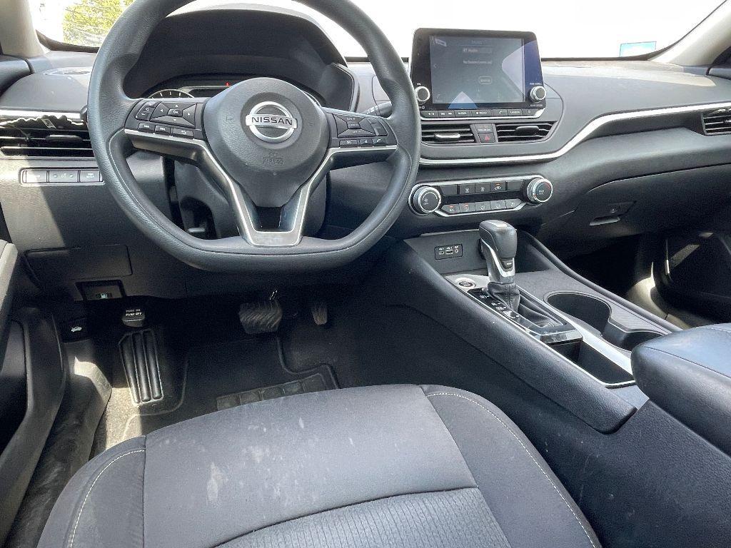 used 2020 Nissan Altima car