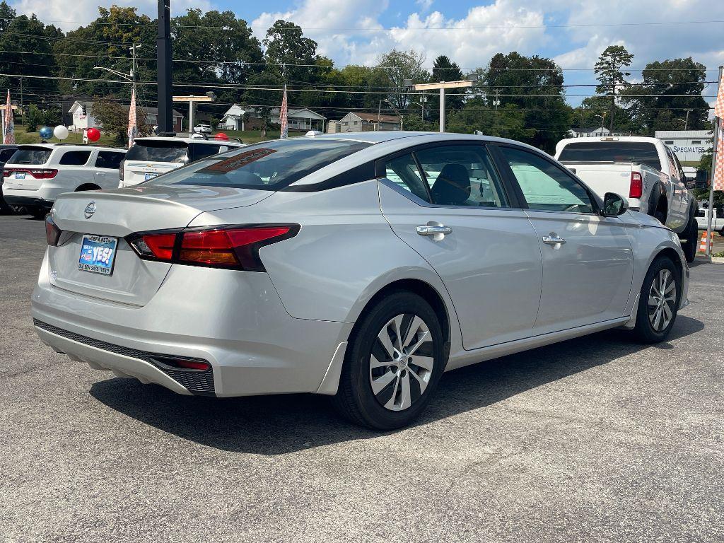 used 2020 Nissan Altima car