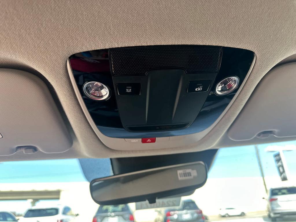 new 2024 Kia Seltos car, priced at $27,320