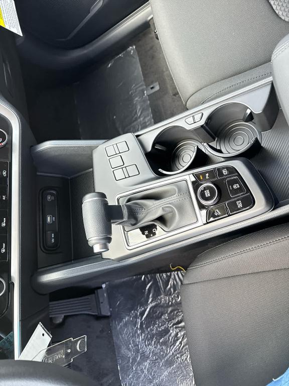 new 2025 Kia Sportage car, priced at $26,710