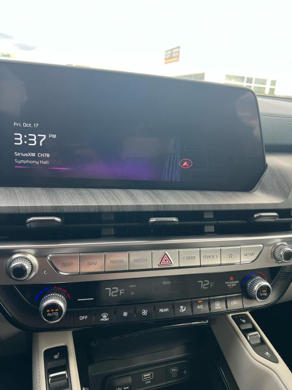 used 2024 Kia Telluride car, priced at $38,995