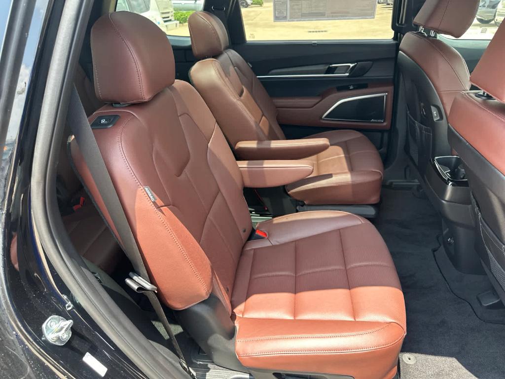 new 2024 Kia Telluride car, priced at $47,988