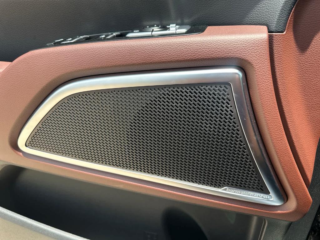 new 2024 Kia Telluride car, priced at $47,988