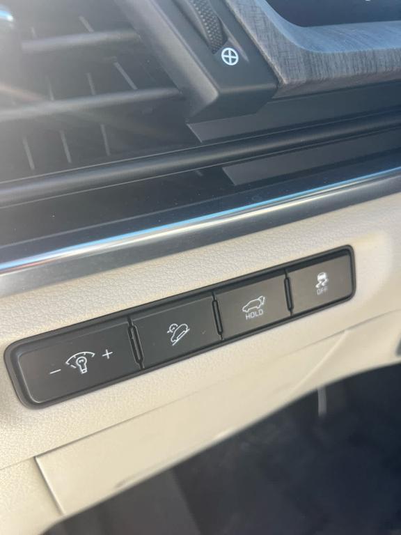 used 2023 Kia Telluride car, priced at $39,977