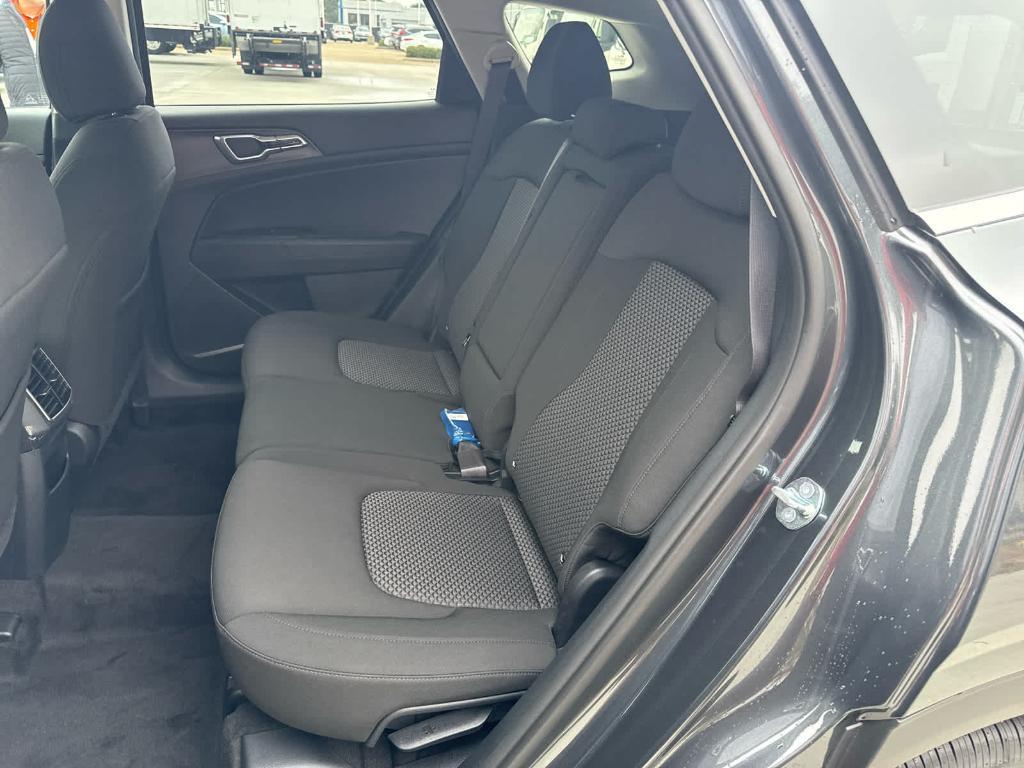 new 2025 Kia Sportage car, priced at $26,585