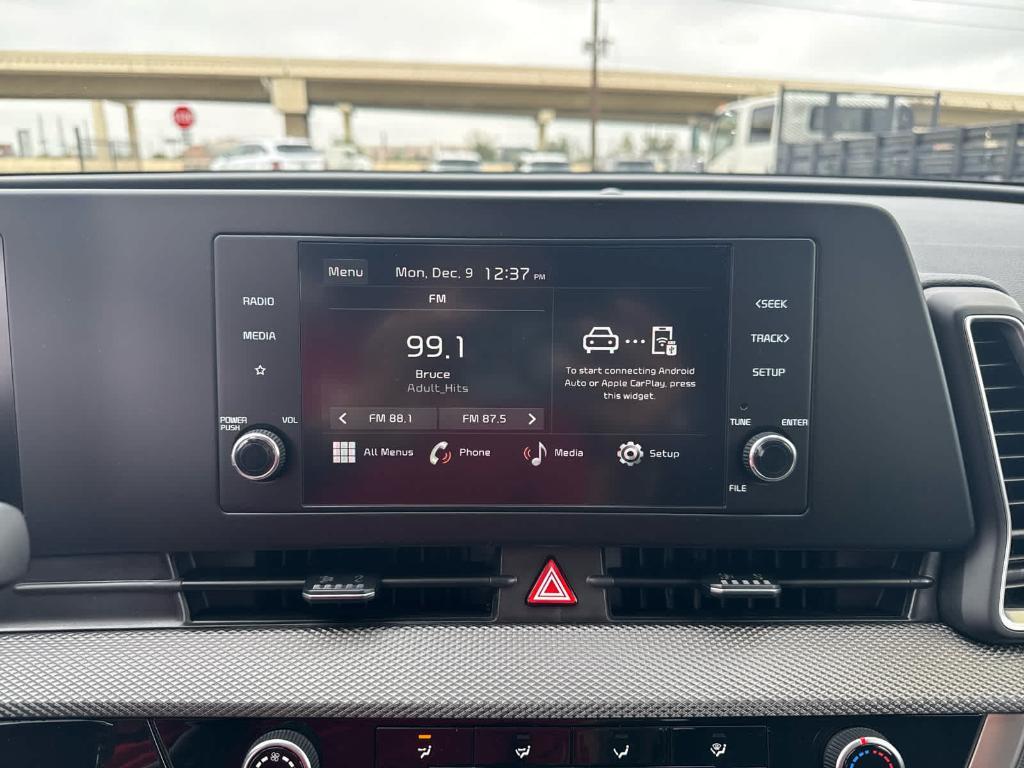 new 2025 Kia Sportage car, priced at $26,585