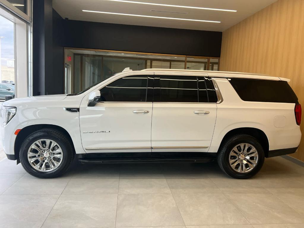 used 2023 GMC Yukon XL car, priced at $56,620