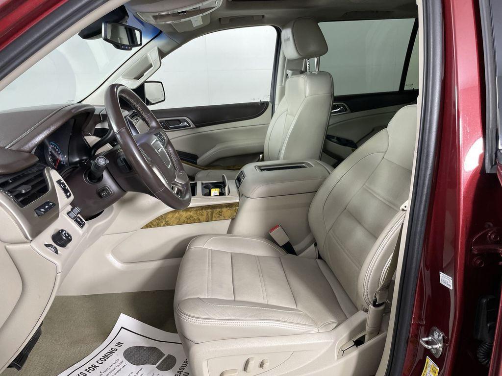 used 2017 GMC Yukon XL car, priced at $28,500