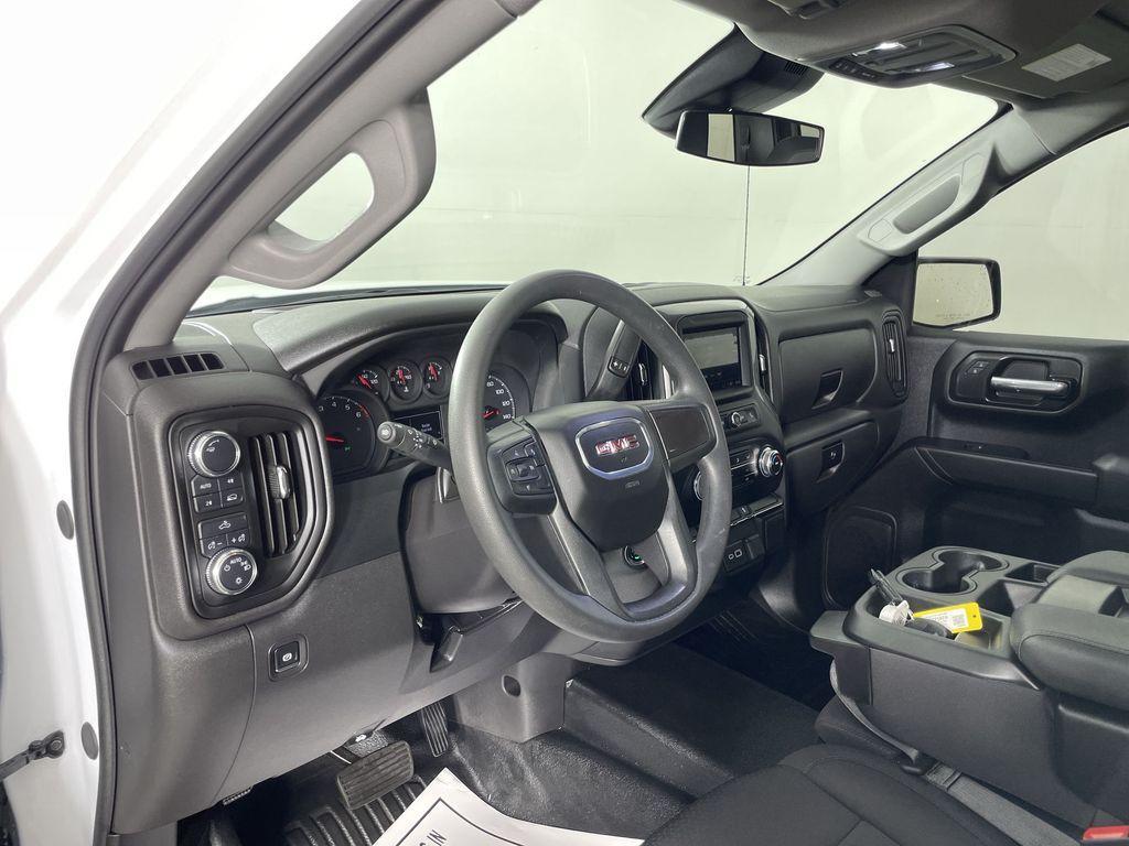 used 2024 GMC Sierra 1500 car, priced at $39,500