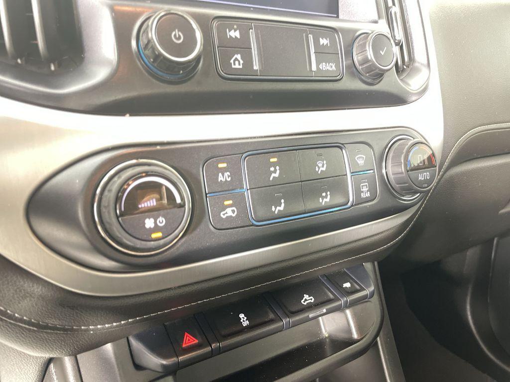 used 2022 GMC Canyon car, priced at $28,999