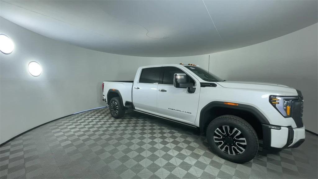 new 2024 GMC Sierra 3500 car, priced at $102,260