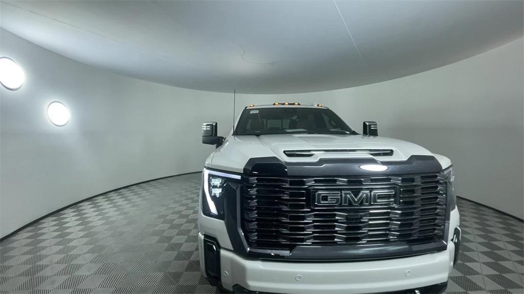 new 2024 GMC Sierra 3500 car, priced at $102,260