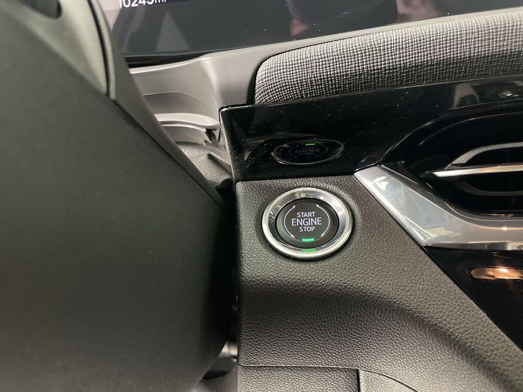 used 2025 Buick Envista car, priced at $30,628